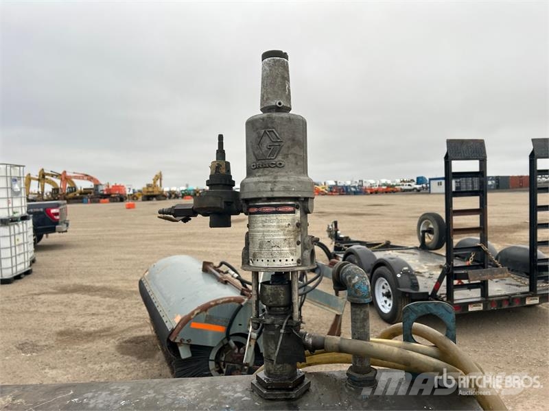  1000 L Oil Tank Fuel and additive tanks