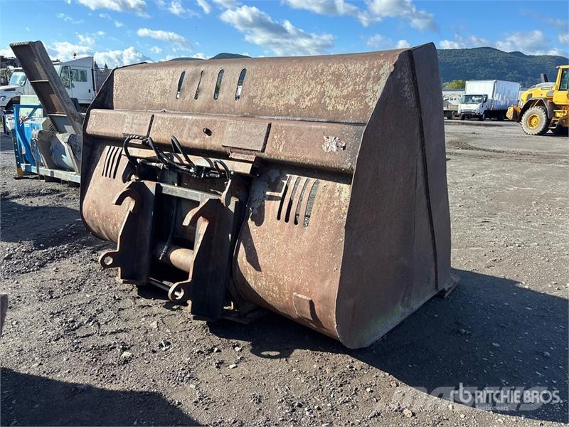 104 in Q/C High Dump Wheel Loader Bucket 挖斗