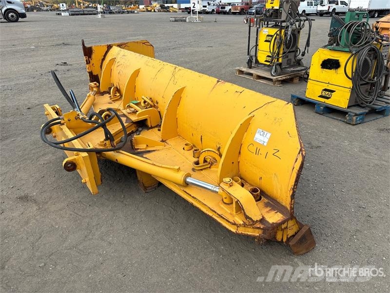  11 ft 2 in 2-Point Reversible Plow محاريث عكسية