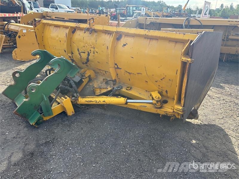  11 ft 2 Way Q/C Snow Pusher Snow blades and plows