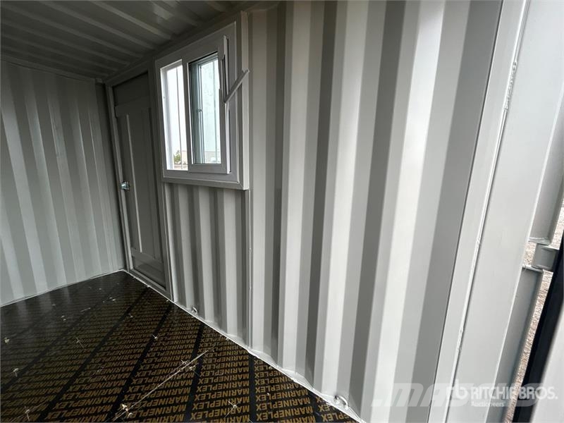 11 ft Storage Container Varastokontit