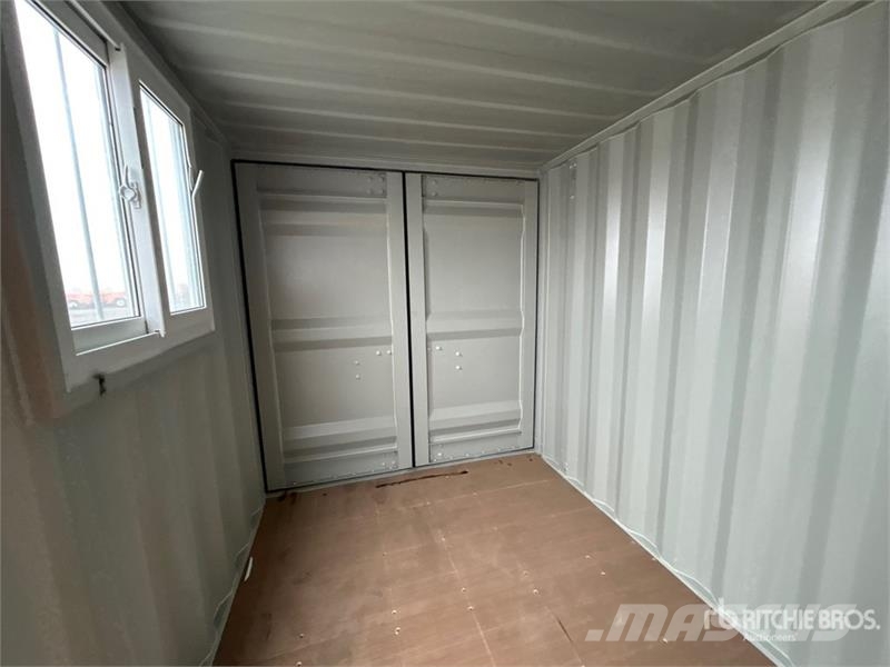 11 ft Storage Container Varastokontit