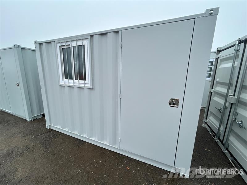 11 ft Storage Container Varastokontit