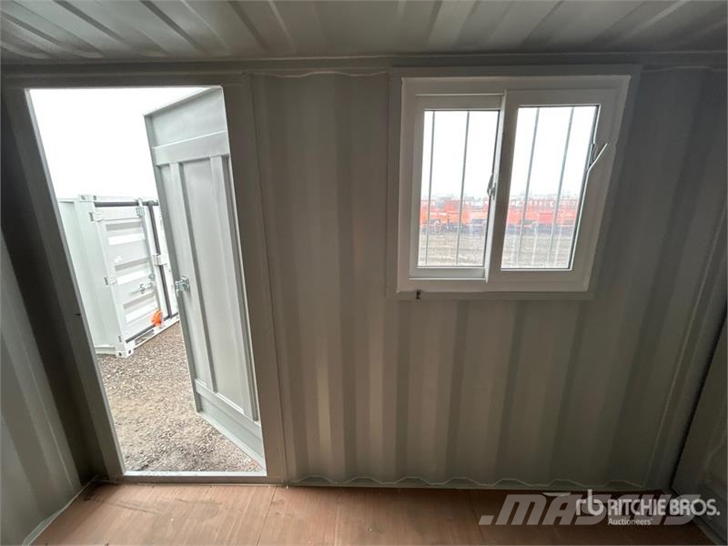 11 ft Storage Container Varastokontit