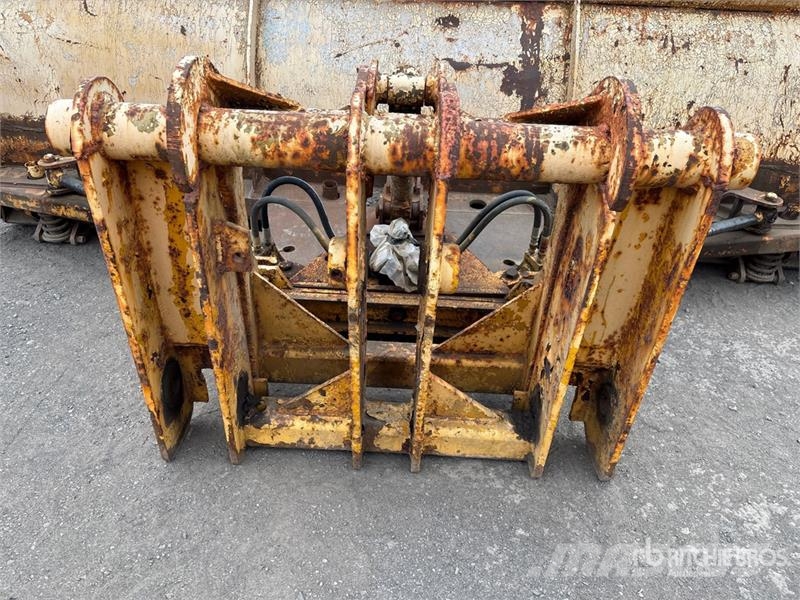 12 ft Hydraulic Reversing Snow Pusher - Fits Wheel Lumiaurat