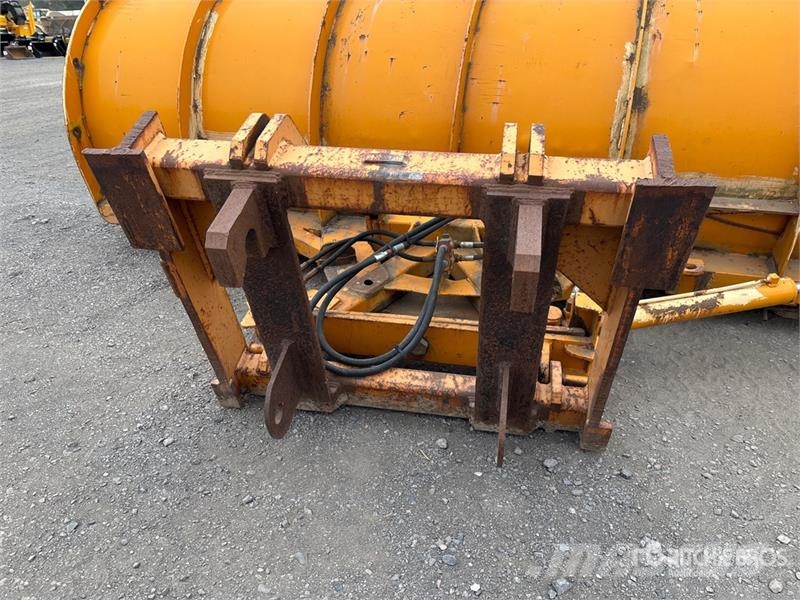  12 ft Hydraulic Reversing Snow Pusher - Fits Wheel Lumiaurat