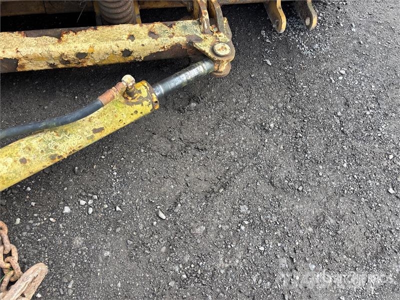  12 ft Hydraulic Reversing Snow Plow Snøploger- og skjær