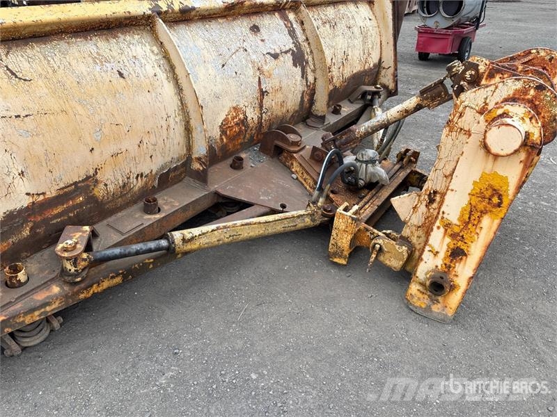 12 ft Hydraulic Reversing Snow Pusher - Fits Wheel Lumiaurat