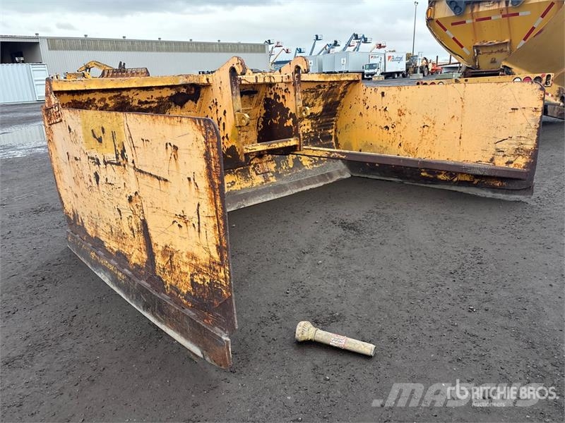 12 ft Snow Plow Lumiaurat