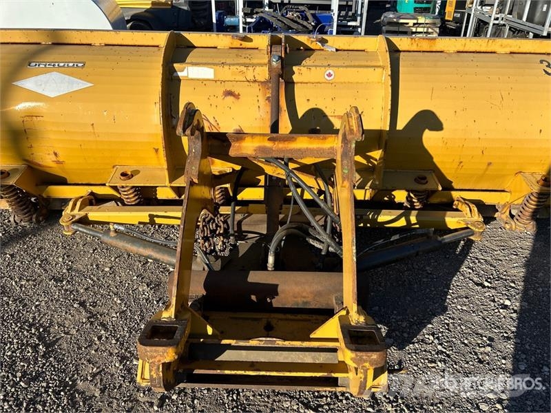  12 ft Snow Plow حراثات ونصول الجليد