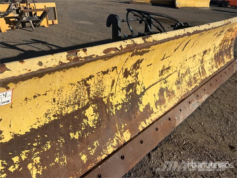 12 ft Snow Plow Снігоочищувальні ножі та плуги