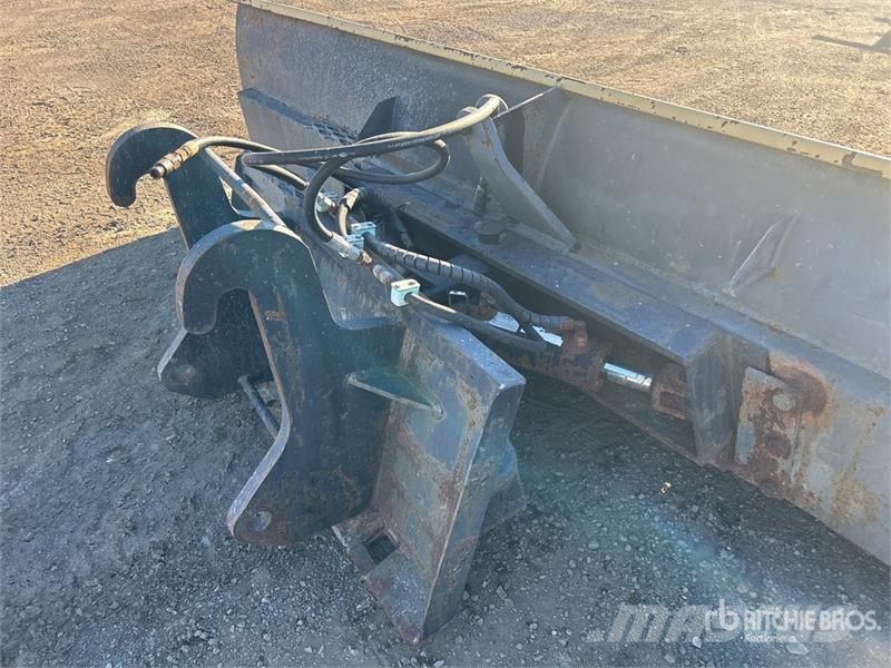  12 ft Snow Plow Снігоочищувальні ножі та плуги