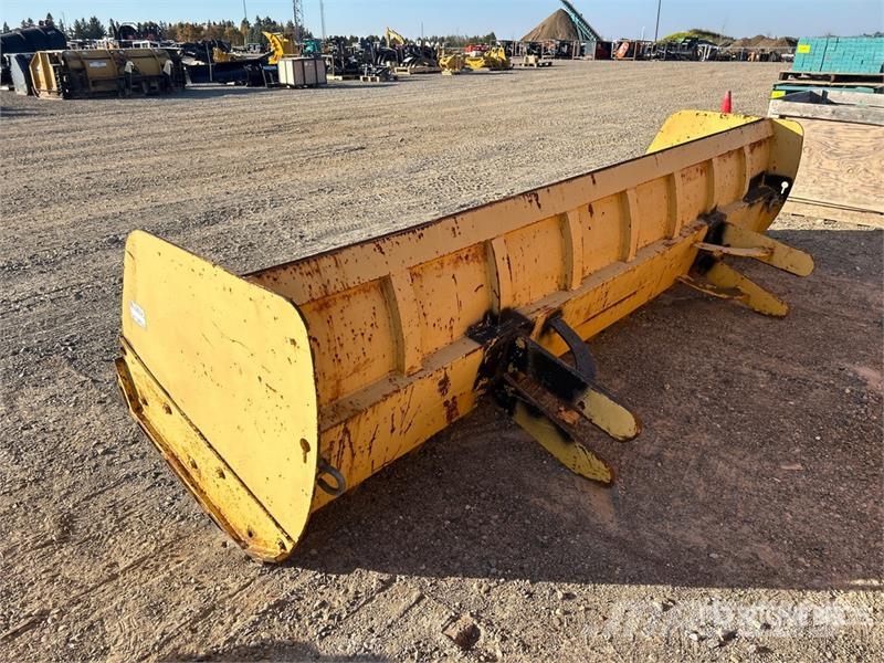  12 ft Snow Pusher Chasse neige