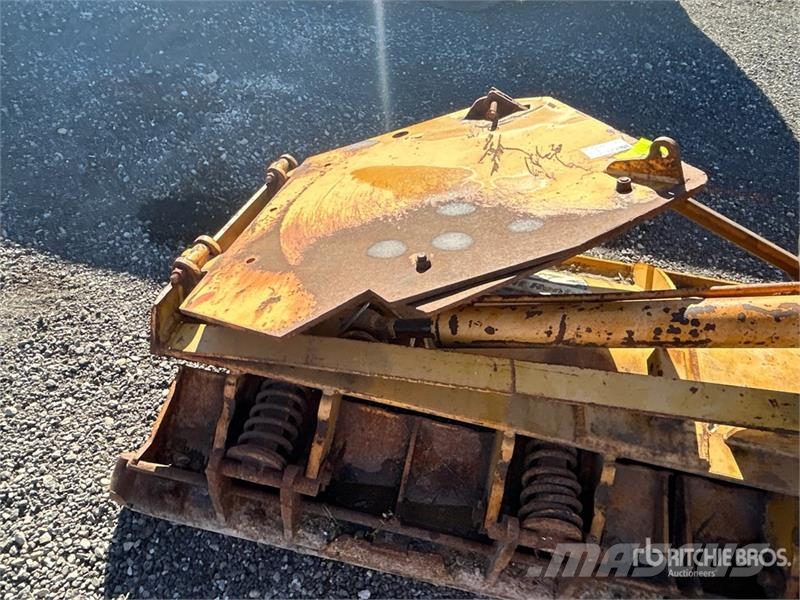 12 ft Snow Pusher - Fits Backhoe Loader Снігоочищувальні ножі та плуги