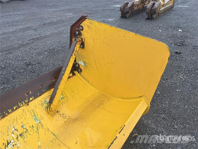 12 ft Snow Pusher - Fits Truck Lumiaurat