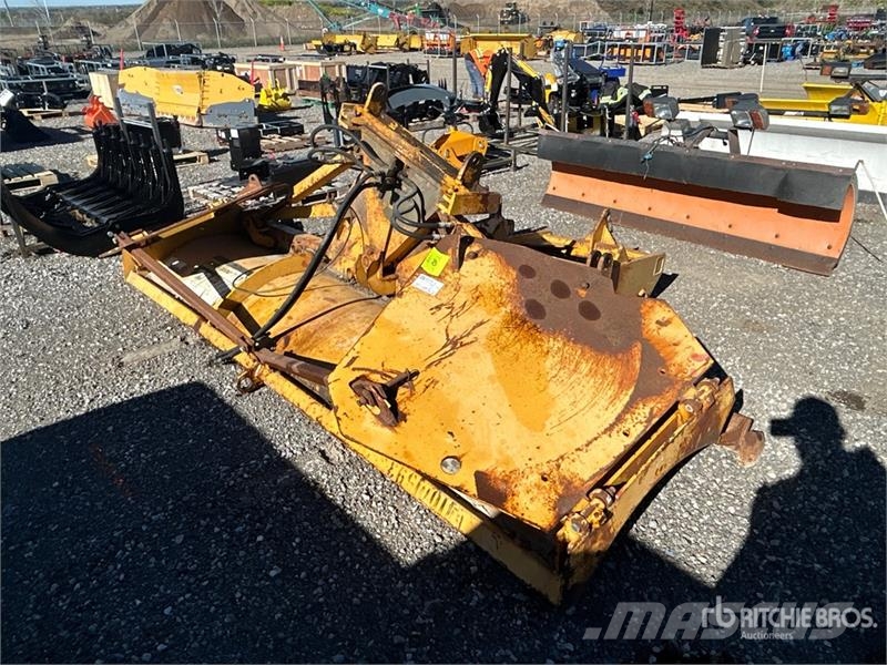 12 ft Snow Pusher - Fits Backhoe Loader Снігоочищувальні ножі та плуги
