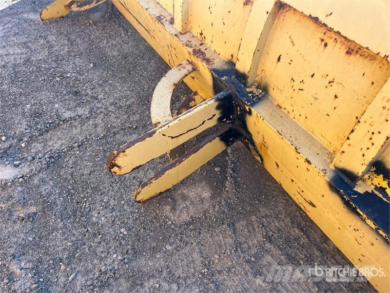 12 ft Snow Pusher - Fits Wheel Loader Lumesahad
