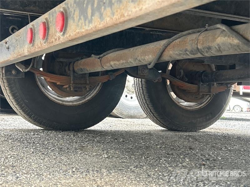 12 ft T/A Dump Utility Trailer Самоскиди