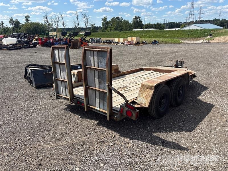 12 ft T/A Equipment Trailer Remolques para transporte de vehículos