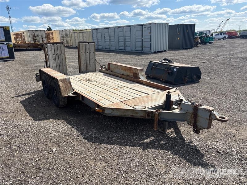 12 ft T/A Equipment Trailer Remolques para transporte de vehículos
