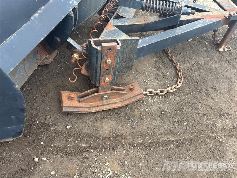  13 ft 1 Way Snow Plow Lumiaurat