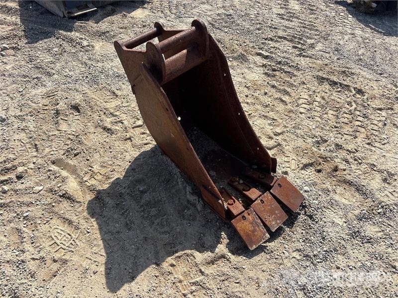 13 in Q/C Digging Excavator Bucket Godet