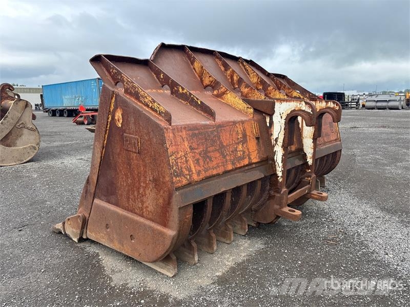 138 in Wheel Loader Bucket 버켓