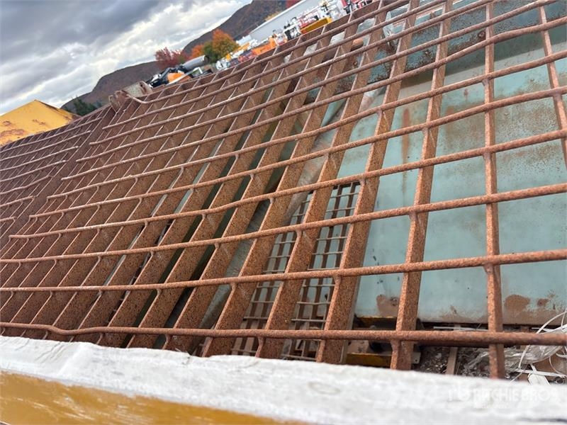 14 ft Salt Spreader Posipači soli i peska