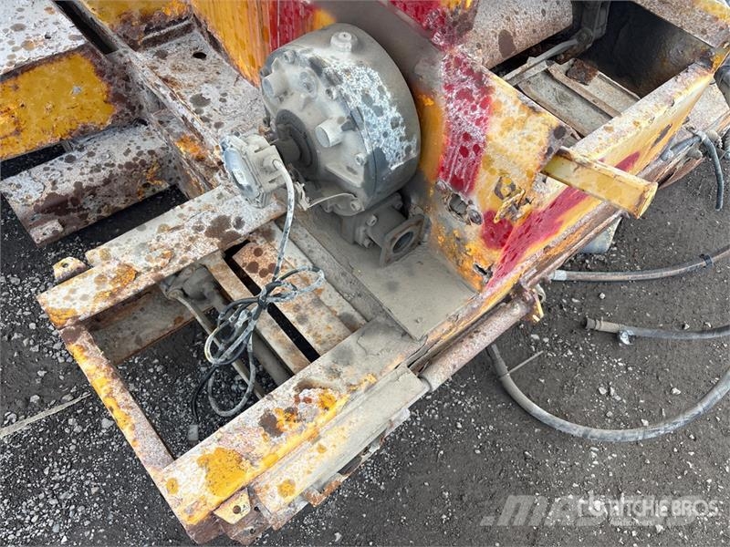 14 ft Salt Spreader Posipači soli i peska