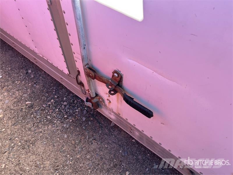  14 ft x 8 ft x 8 ft Van Truck Body Muut