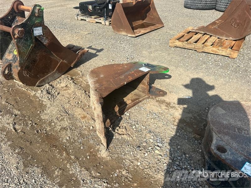 14 in Digging 12 In Bucket - Fits Cat Kanalak