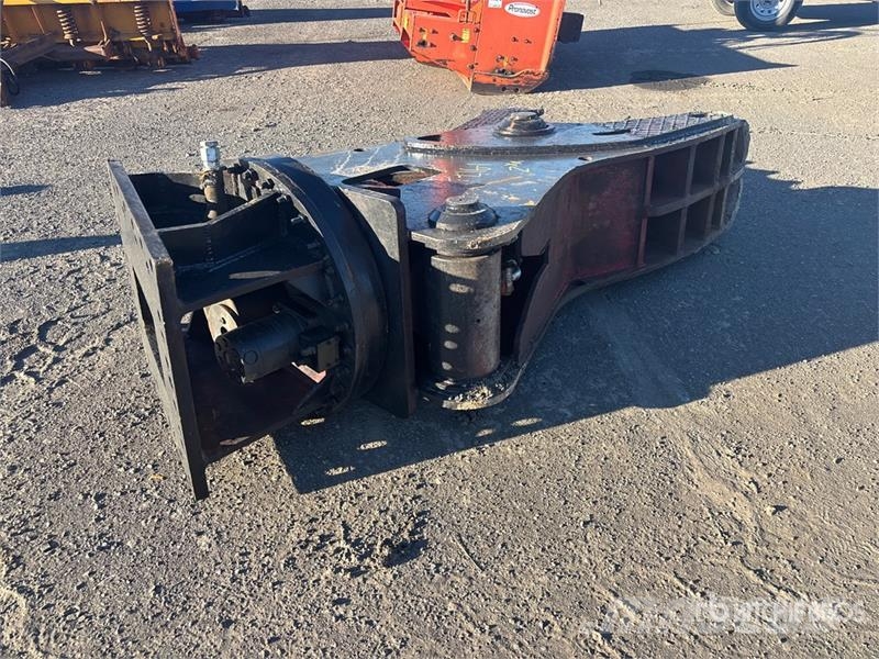 14 in Rotating Demolition Pulverizer جراشات البناء