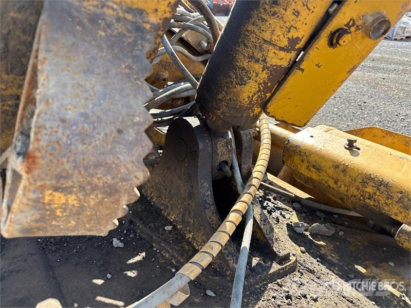 146 in Dozer Blade - Fits Cat Πτερύγια
