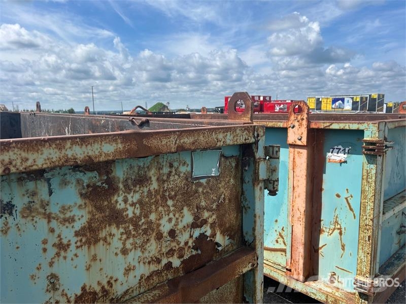  15 ft 4 in Roll-Off Container Специални контейнери