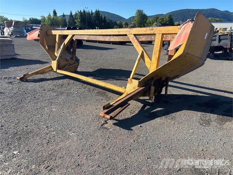 15 ft Snow Box - Fits Cat 980M Lauksaimniecība- Citi