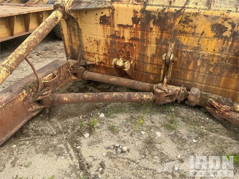 156 in Straight Dozer Blade - Fits Cat D8 Tolólapok