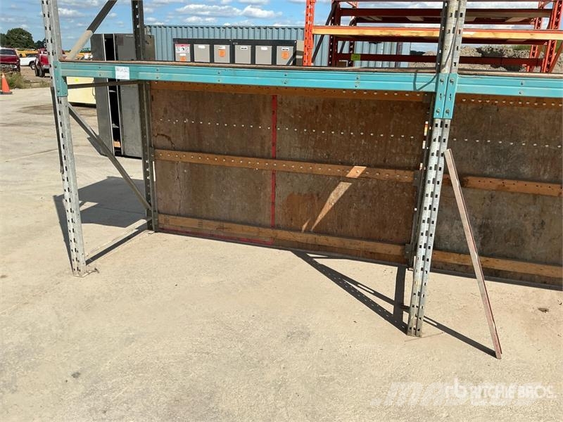  16' 4" x 41.5" Shelving Drugi deli