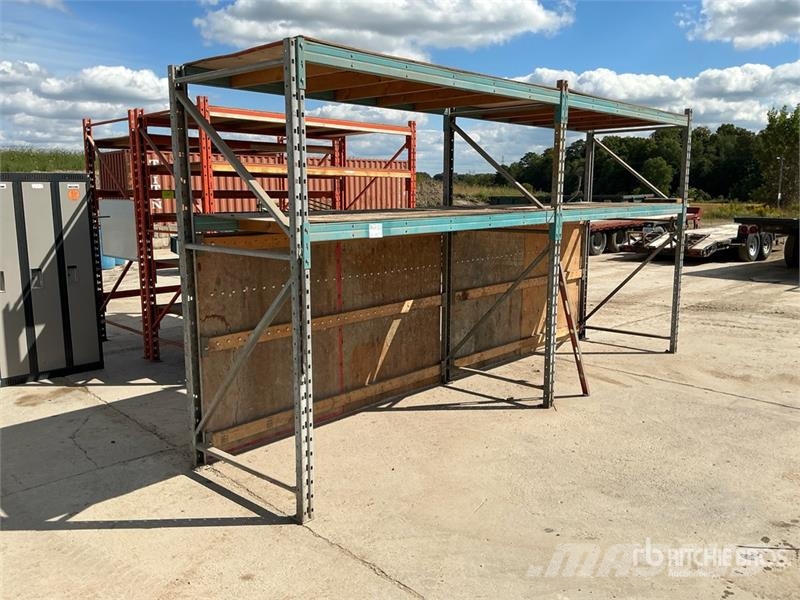  16' 4" x 41.5" Shelving Drugi deli