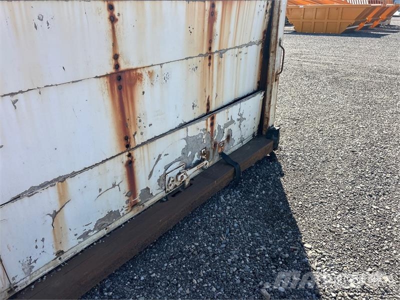 16 ft 10 in x W 8 ft x 8 ft Van Truck Body Transportes - Outros