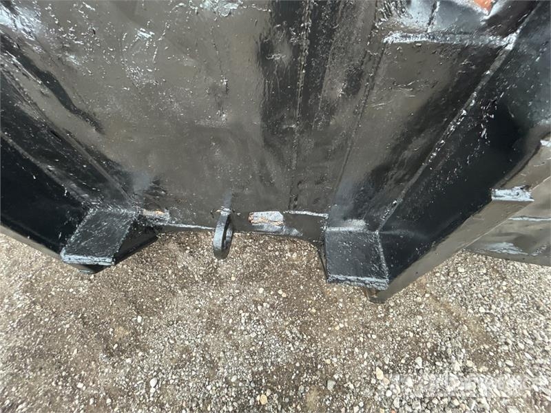 16 ft Roll-Off Container Speciális konténerek