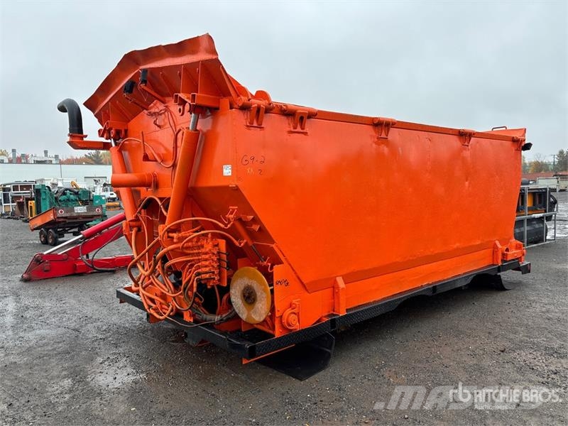  16 ft Salt Spreader Розсіювачі солі та піску