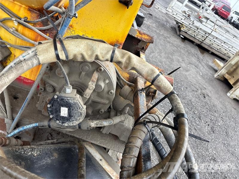 16 ft Salt Spreader Posipači soli i peska