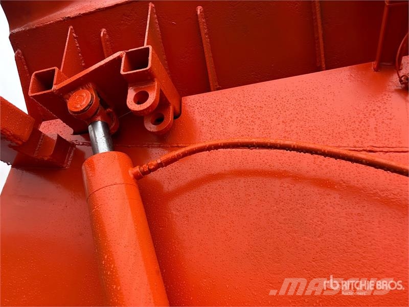  16 ft Salt Spreader Розсіювачі солі та піску