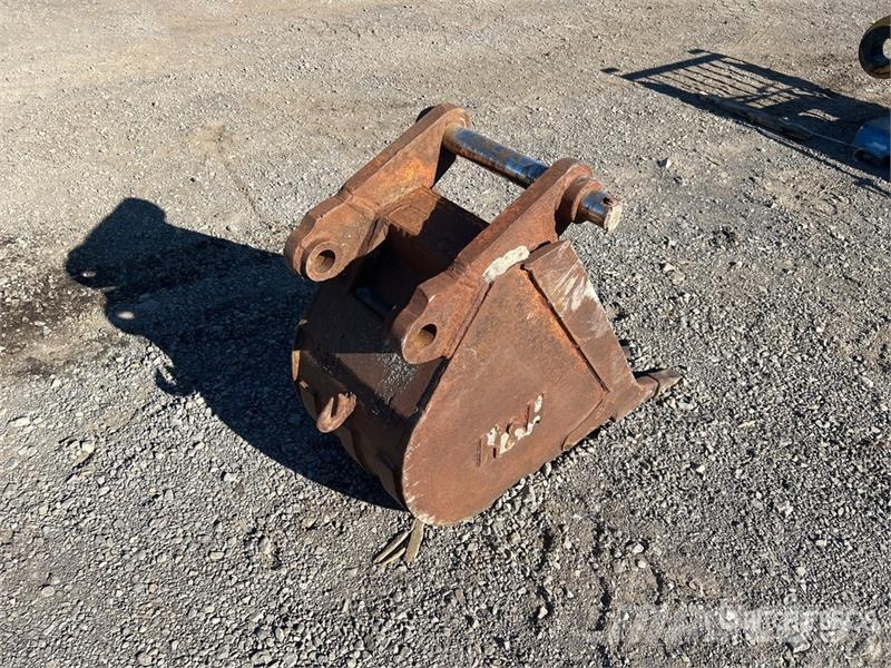 16 in Digging Excavator Bucket Buckets