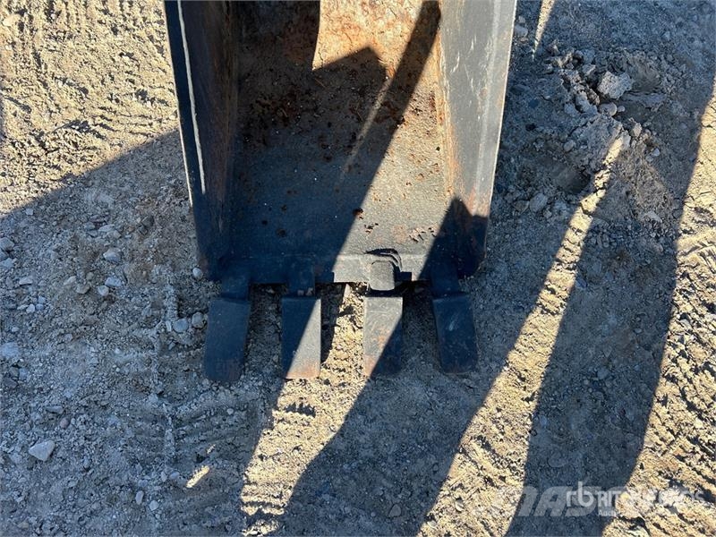 16 in Digging Excavator Bucket Buckets
