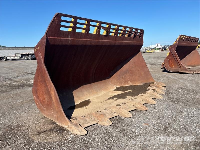  168 in Tilting Wheel Loader Bucket - Fits Cat 988 Godet