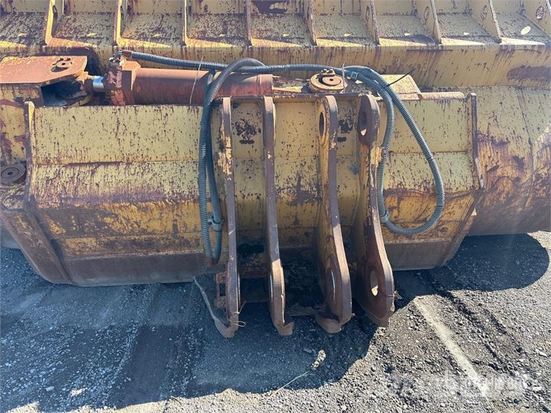 168 in Tilting Wheel Loader Bucket - Fits Cat 988 Godet