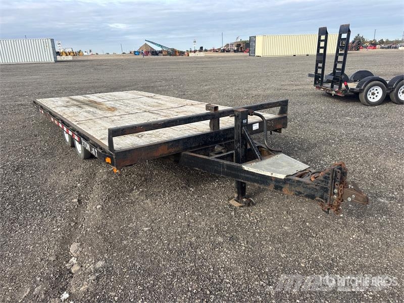 18 ft T/A Flatbed Trailer Причепи-платформи/бокове розвантаження