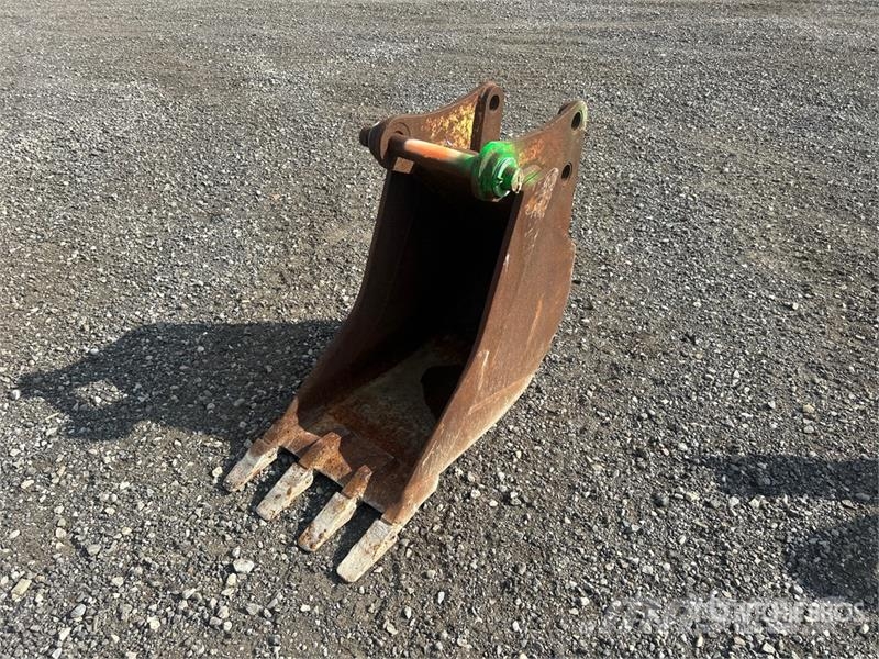 18 in Digging Bucket Kanalak