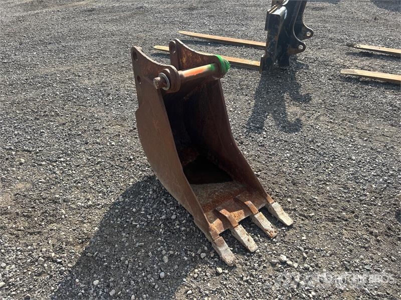 18 in Digging Bucket Kanalak